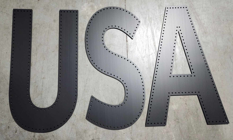 ’USA’ - Small / Black - Pixel Props