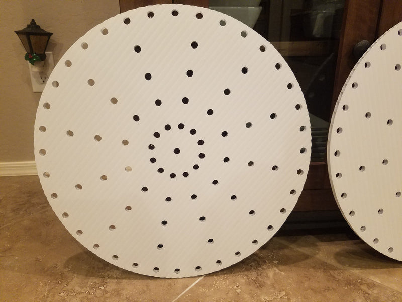 Spinners 20’’ - 47’’ - 20’’ - 85 node / White - Pixel Props