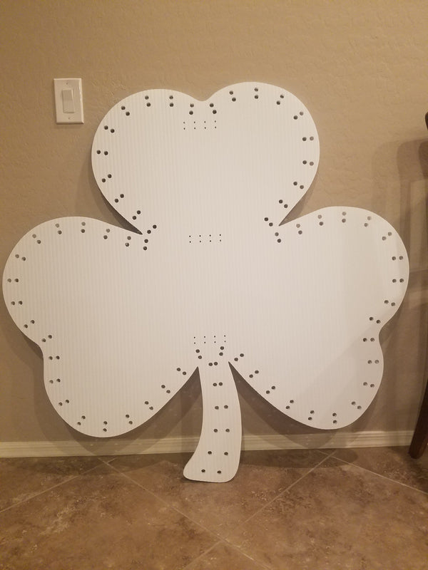 St. Patricks Day Shamrock (47 Inch) - Gilbert Engineering USA