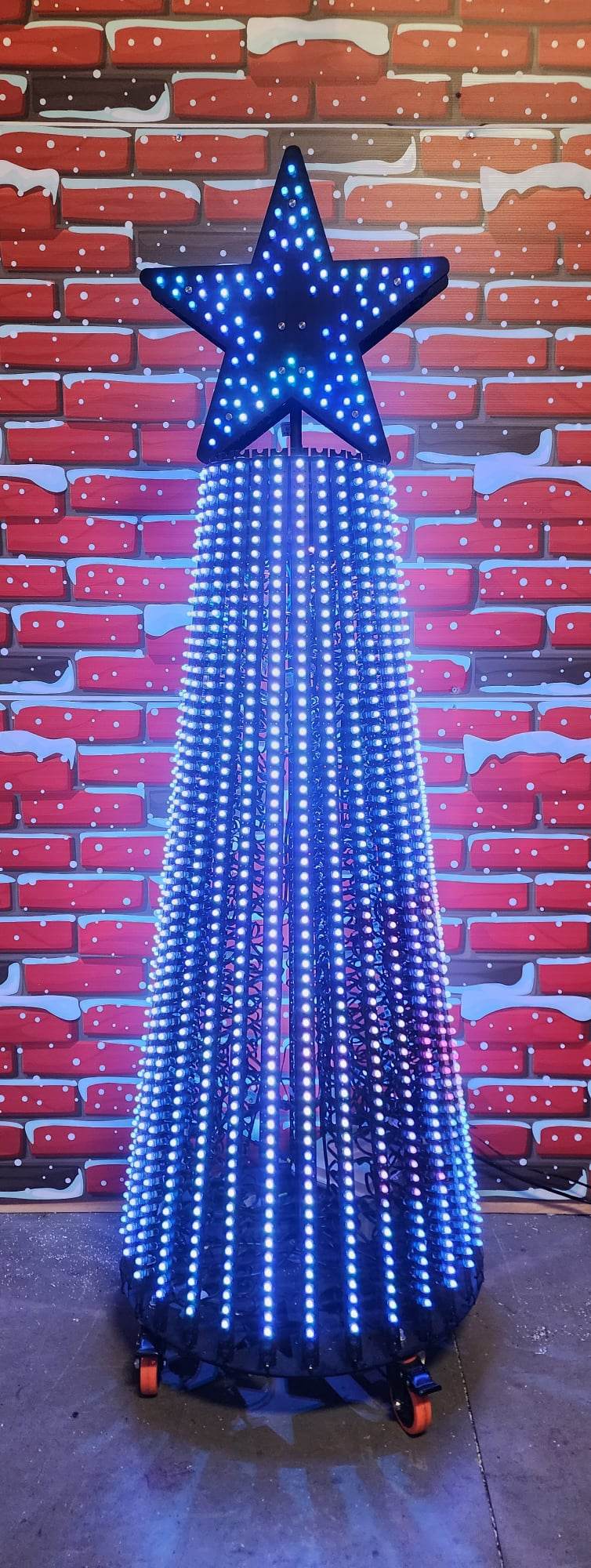 Exciting Mini Mega Strip Tree Kit by Gilbert Engineering USA