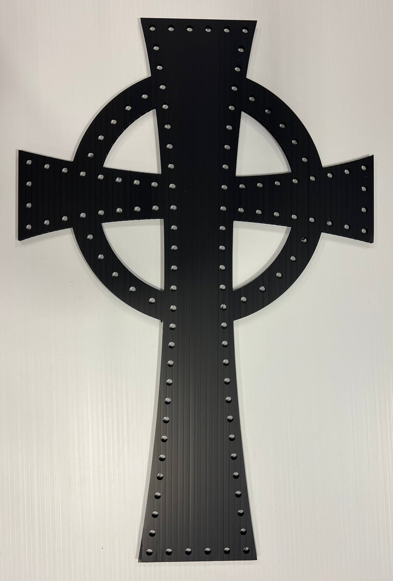 Coro Crosses - Celtic Cross- Single Row / Black - Pixel