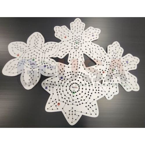 Gingerbread Cookie Flakes - Set of 4 / White / Wiring