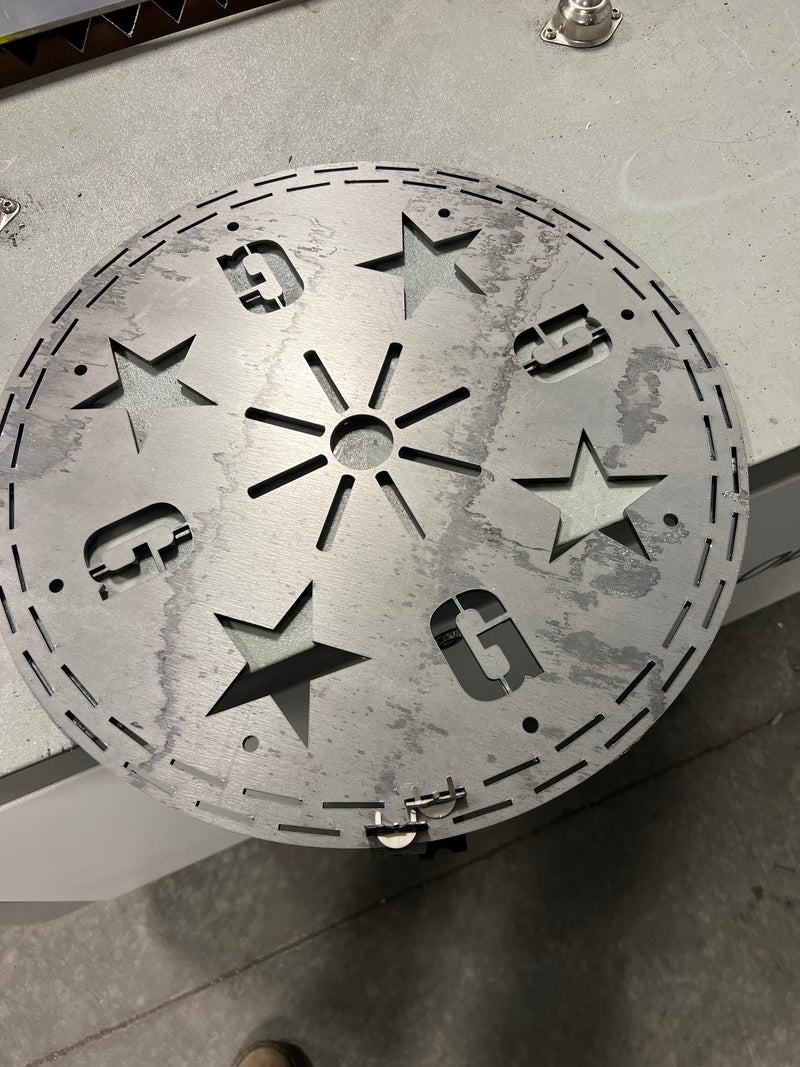 Vibrant Steel Tree Toppers in Voodoo Blue & Emerald Green